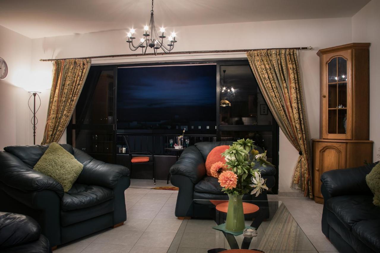 Manor Court Luxury Apartment St. Paul's Bay Buitenkant foto